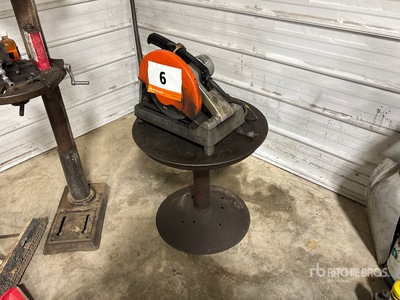 Makita Portable Cut-Off Saw