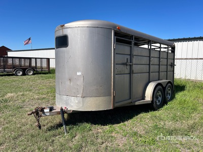 2009 Calico 16 ft T/A 馬用トレーラー