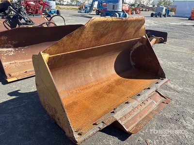 94 in Wheel Loader Bucket