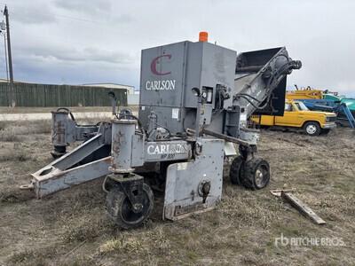 Carlson WP800 Élévateur à andain