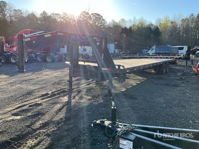 2024 Max Built 40 ft T/A Remolque Portamaquinaria