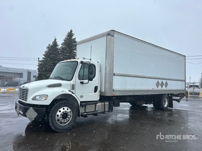 2019 Freightliner M2106 4x2 شاحنة فان