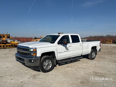 2017 Chevrolet Silverado 2500 HD 4x2 Crew Cab Pickup