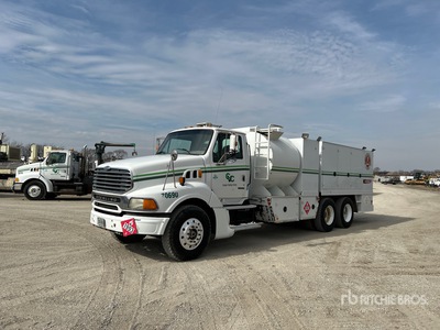 2001 Sterling A9500 6x4 Fuel and Lube Truck