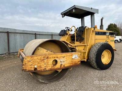 1999 Cat CS563CAW Smooth Drum Compactor