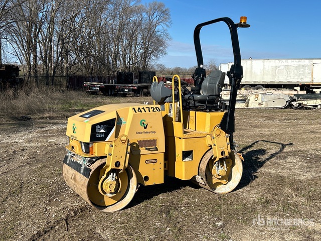 2012 Cat CB24 Double Drum Roller