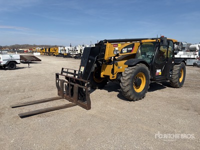 2019 Cat TL943D Telehandler