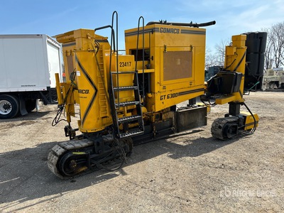 1989 Gomaco GT6300 - Commander III Slip Form Paver