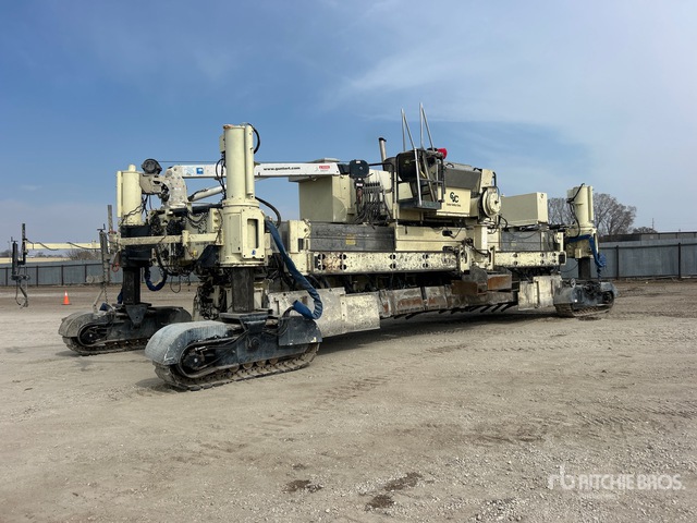 2003 Guntert & Zimmerman S850QB Slip Form Paver