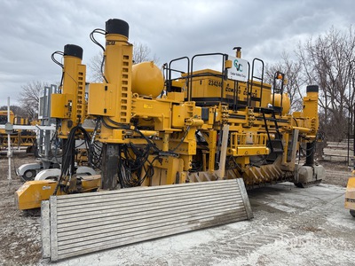 2015 Gomaco 2400 Slip Form Paver