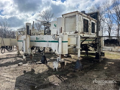 2004 Rex Town & Country Concrete Placer