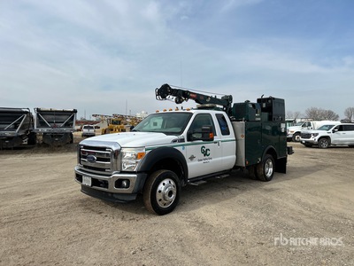 2014 Ford F-550 4x2 Extended Cab Service Truck