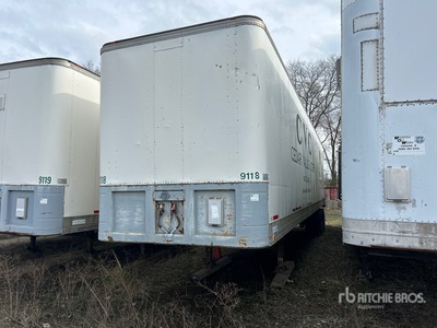 1977 Fruehauf FB8-F2-42 42 ft x 96 in T/A Van Trailer
