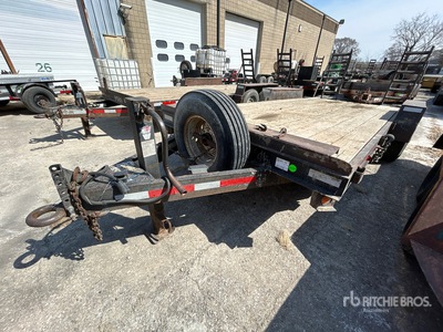 2001 Kiefer ILUS918 18 ft T/A Remolque Portamaquinaria