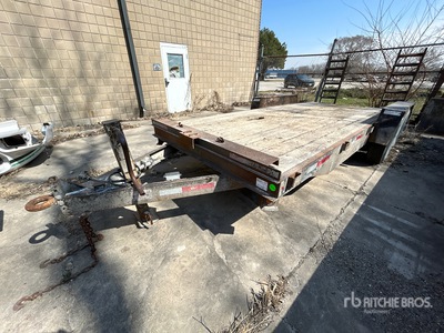 2001 Kiefer ILUS918 18 ft T/A Remolque Portamaquinaria