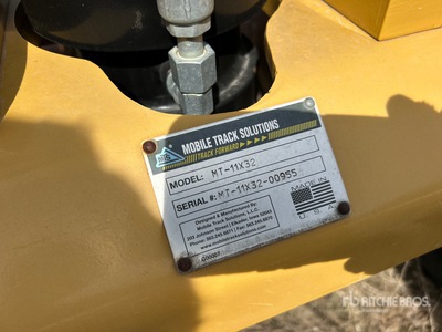 Mobile Track Solutions MT-11X32 11 ft Offset Vertical Disc