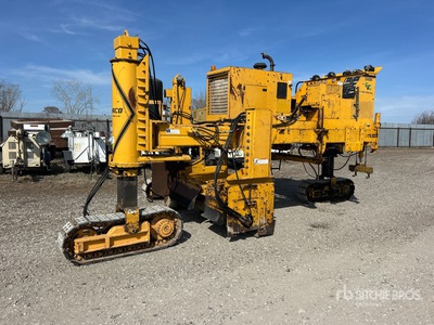 Gomaco GT6300 Trimmer and Placer