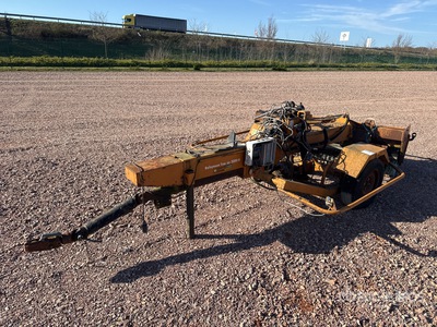 1999 Rabaud 2000B Balayeuse Tractee S/A Sweeper Attachment