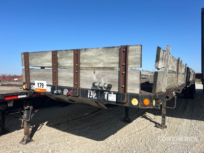 1996 Lufkin 48 ft T/A Spread Axle مقطورة مسطحة