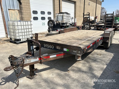 2004 Kiefer 18 ft T/A Remolque Portamaquinaria