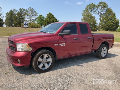 2013 Ram 1500 4x2 Crew Cab Pickup