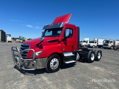 2020 Freightliner Cascadia 126 6x4 Day Cab Truck Tractor