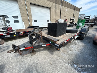 2006 Kiefer ILUM18 18 ft T/A Remolque Portamaquinaria