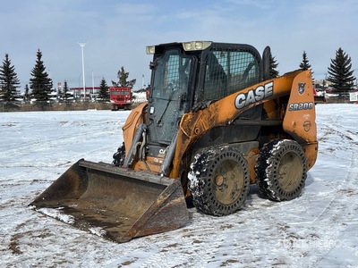 2013 Case SR200 Chargeuse à direction à glissement