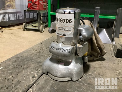 2002 Clarke B-2 Floor Hardwood flooring edger Sander