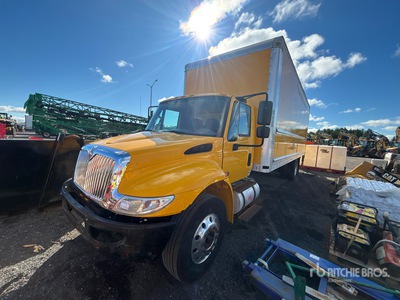 2019 International 4300 4x2 Van Truck