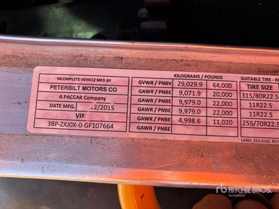2016 Peterbilt 320 4000 gal 6x4 Autocarro per acqua