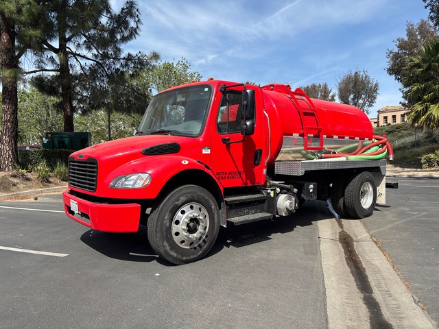 2018 Freightliner M2 106 4x2 Sewer Cleaner Truck