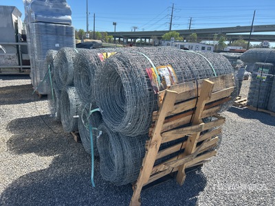 Quantity of (2) Pallets of Galvanized High Tensile Sheep and Goat Vallas