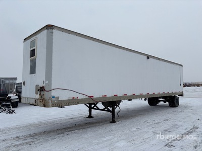1988 D&C Roussey 45 ft x 102 in S/A Tool Crib Van Trailer