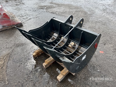 48 in Hybrid Rake Excavator Bucket - Fits Case 590SN