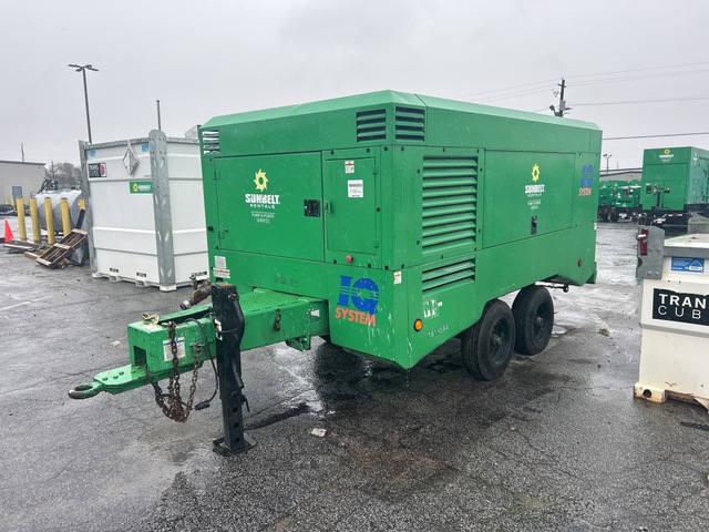 2017 Doosan HP915WCUIQR 915 cfm Mobile Air Compressor