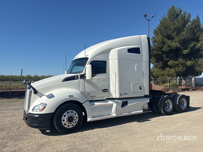 2018 Kenworth T680 6x4 Tracteur Routier Couchette