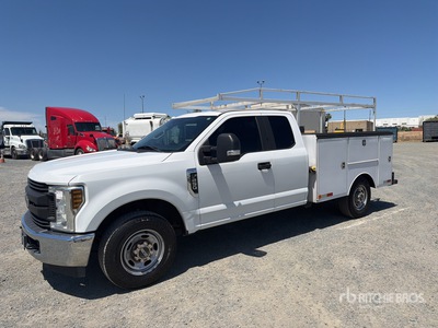 2019 Ford F-250 XL 4x2 Extended Cab Camion utilitaire