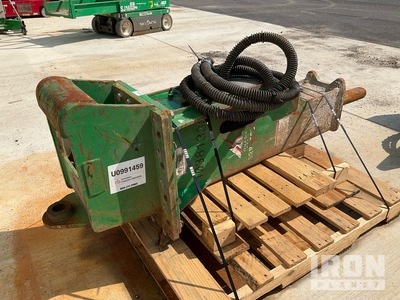 2021 Okada ORV1100 Hydraulic Breaker