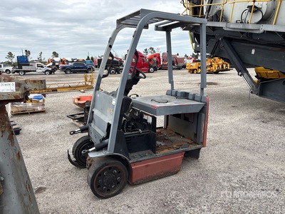 Toyota 8FBCU20 Forklift (Inoperable)