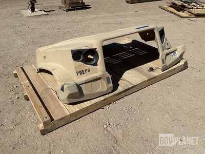 Oshkosh 12610562 Truck Hood