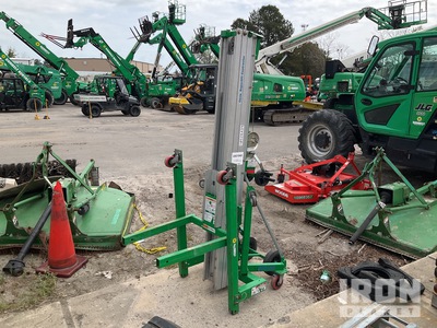 2022 Genie SLC-18 Material Hoist