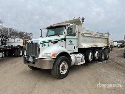 2015 Peterbilt 348 5- Achs Kipper-Lkw