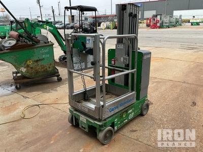 2016 Genie GR-20 Vertical Mast Lift