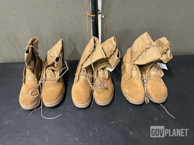 (42) Pairs of Men’s Safety Boots