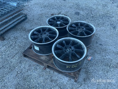 Quantity of (4) Mercedes-Benz Wheels