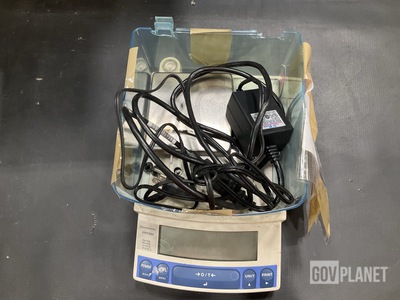 Shimadzu UW420H Electronic Scale