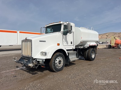 2009 Kenworth T800 2500 gal 4x2 Water Truck