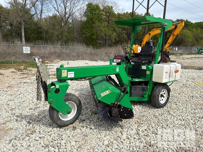 2016 Lay-Mor SM300 Self-Propelled Broom