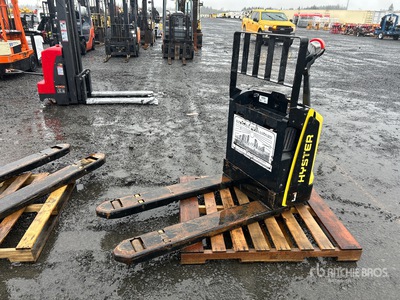 2017 Hyster W45Z-HD 4500 lb Electric Pallet Jack